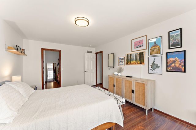 15672 Emerald Drive N 4, Hugo, MN 55038