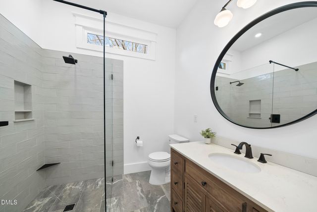 108 W Chestnut Avenue, Wake Forest, NC 27587