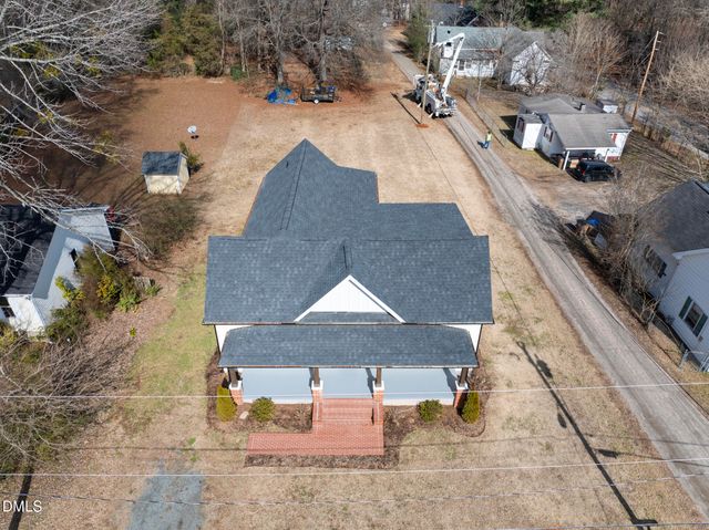 108 W Chestnut Avenue, Wake Forest, NC 27587