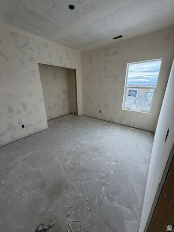 128 W 650 N, Smithfield, UT 84335