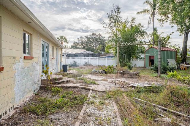 6213 SANDERS DRIVE, Tampa, FL 33611