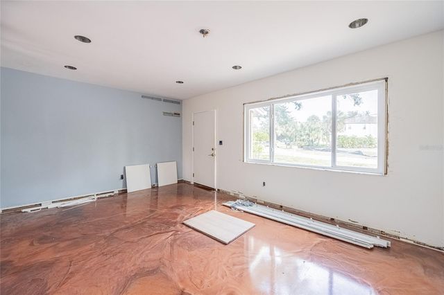 6213 SANDERS DRIVE, Tampa, FL 33611