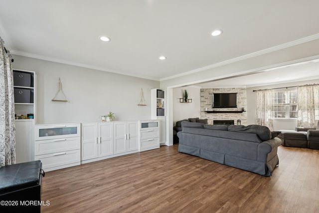 36 Netty Street, Howell, NJ 07731