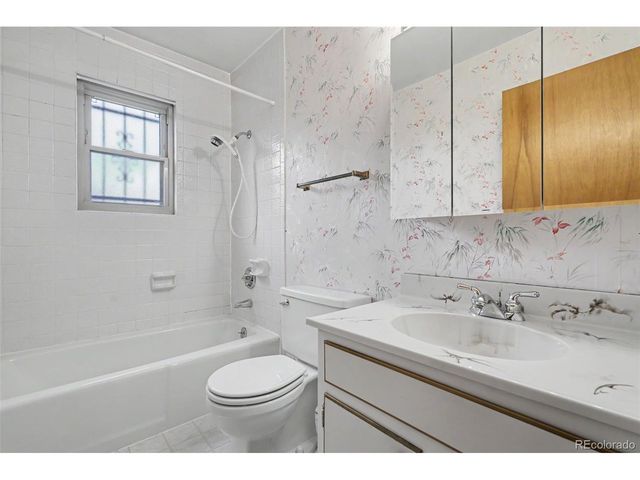 538 Lakewood Cir, Colorado Springs, CO 80910