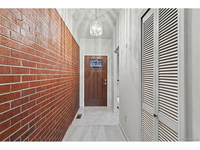 538 Lakewood Cir, Colorado Springs, CO 80910