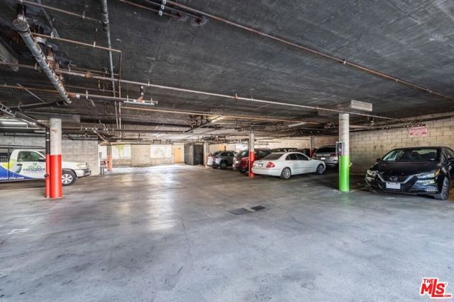 14816 Friar Street 102, Van Nuys (los Angeles), CA 91411
