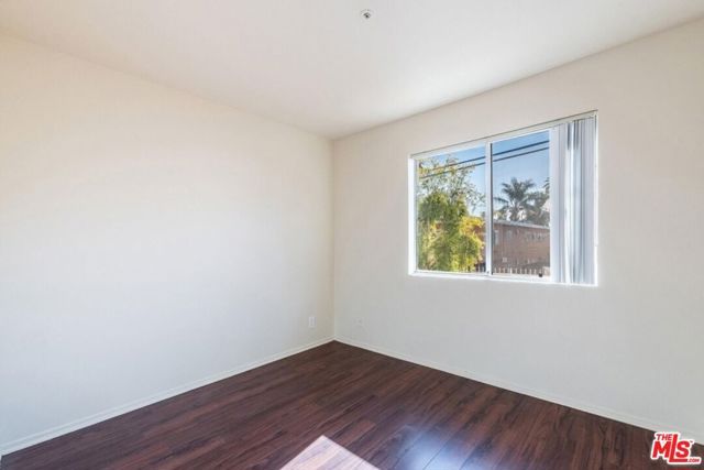 14816 Friar Street 102, Van Nuys (los Angeles), CA 91411