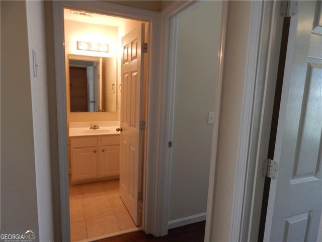 2199 Landing Walk Drive, Duluth, GA 30097
