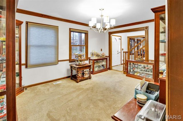 15142 Highcroft Drive Drive, Chesterfield, MO 63017