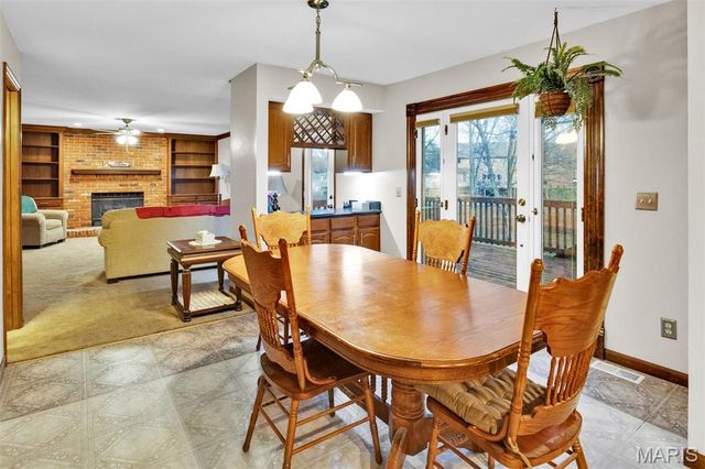 15142 Highcroft Drive Drive, Chesterfield, MO 63017