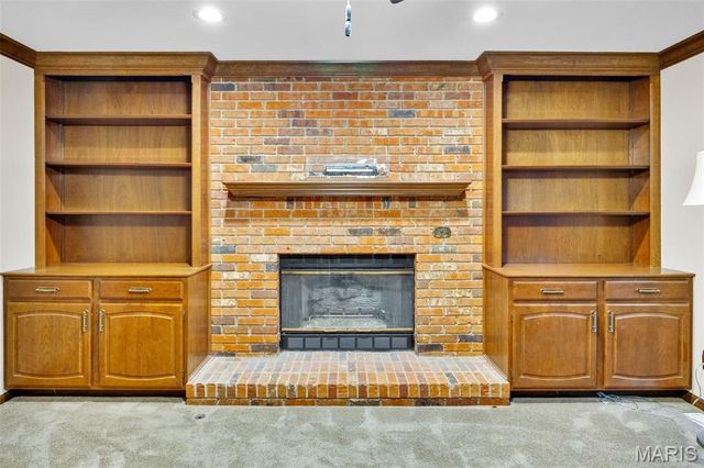 15142 Highcroft Drive Drive, Chesterfield, MO 63017