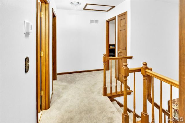 15142 Highcroft Drive Drive, Chesterfield, MO 63017