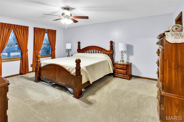 15142 Highcroft Drive Drive, Chesterfield, MO 63017