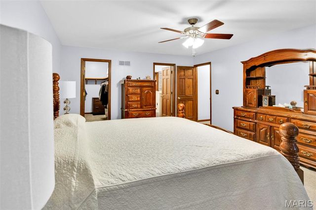 15142 Highcroft Drive Drive, Chesterfield, MO 63017