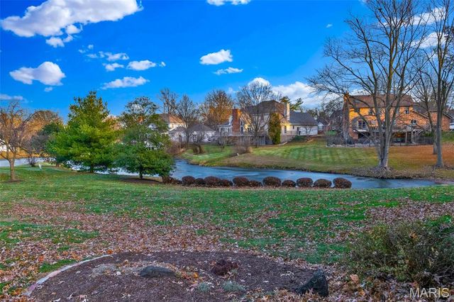 15142 Highcroft Drive Drive, Chesterfield, MO 63017