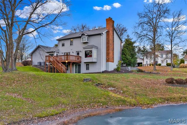 15142 Highcroft Drive Drive, Chesterfield, MO 63017