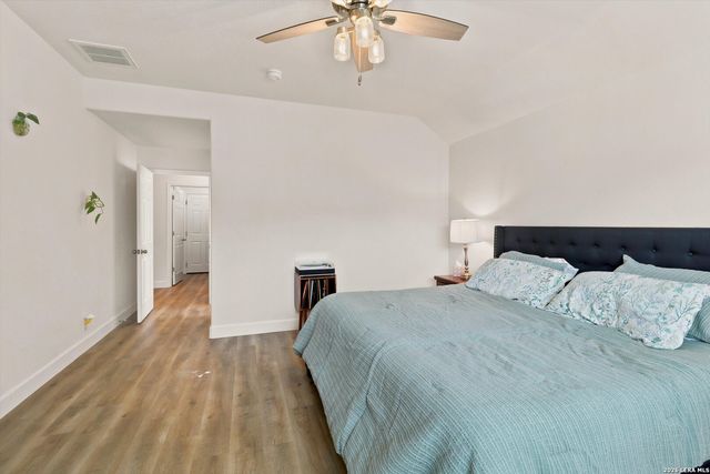 537 Roadrunner Ave, New Braunfels, TX 78130
