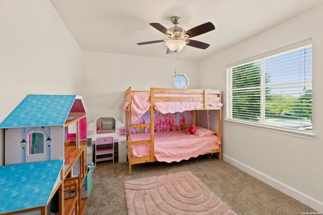 537 Roadrunner Ave, New Braunfels, TX 78130