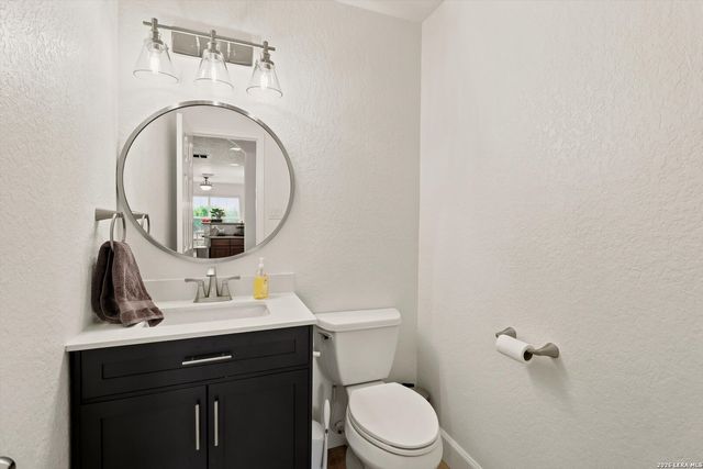 537 Roadrunner Ave, New Braunfels, TX 78130