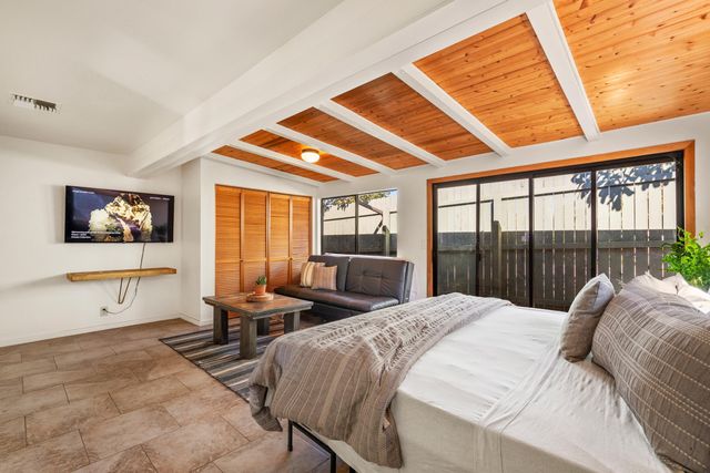 2846 Omaopio Rd, Kula, HI 96790