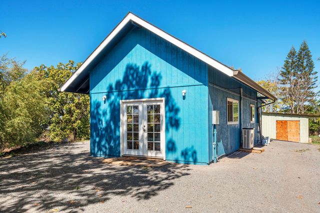 2846 Omaopio Rd, Kula, HI 96790