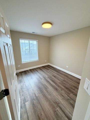 10233 Concord Lane C, Bridgeview, IL 60455