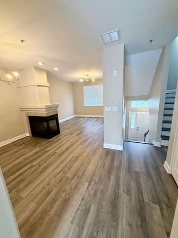 10233 Concord Lane C, Bridgeview, IL 60455