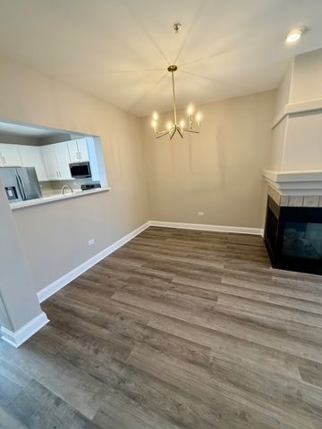 10233 Concord Lane C, Bridgeview, IL 60455