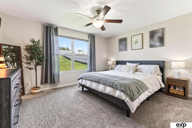 17212 Morgan Avenue, Gretna, NE 68028