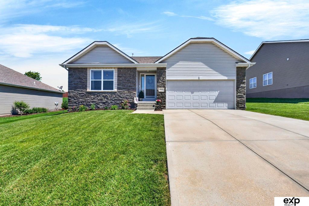 17212 Morgan Avenue, Gretna, NE 68028