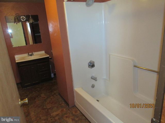 3290 ZION RD, Bellefonte, PA 16823