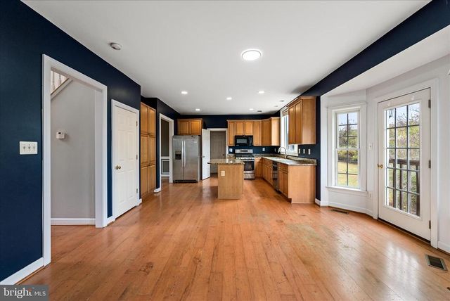 5194 BEACH RIDGE LN, Amissville, VA 20106