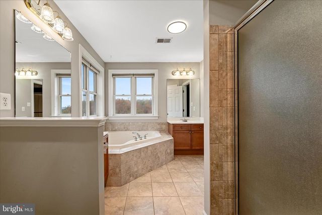 5194 BEACH RIDGE LN, Amissville, VA 20106