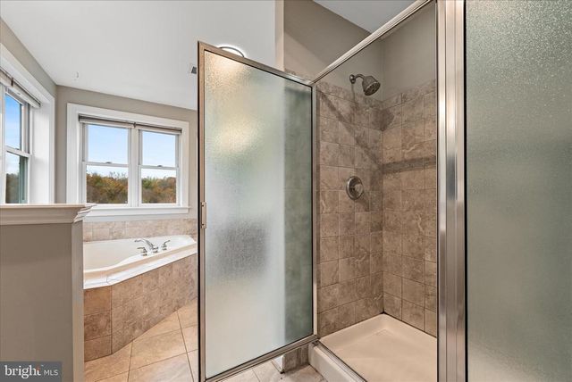 5194 BEACH RIDGE LN, Amissville, VA 20106