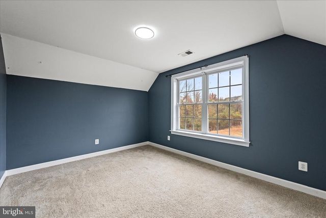 5194 BEACH RIDGE LN, Amissville, VA 20106