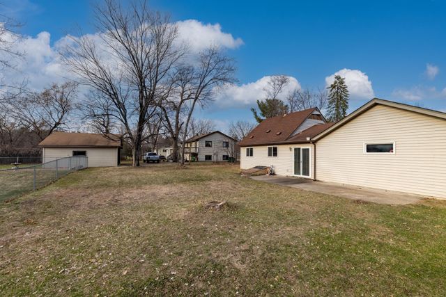 9234 Flanders Street NE, Blaine, MN 55449