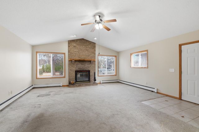 9234 Flanders Street NE, Blaine, MN 55449