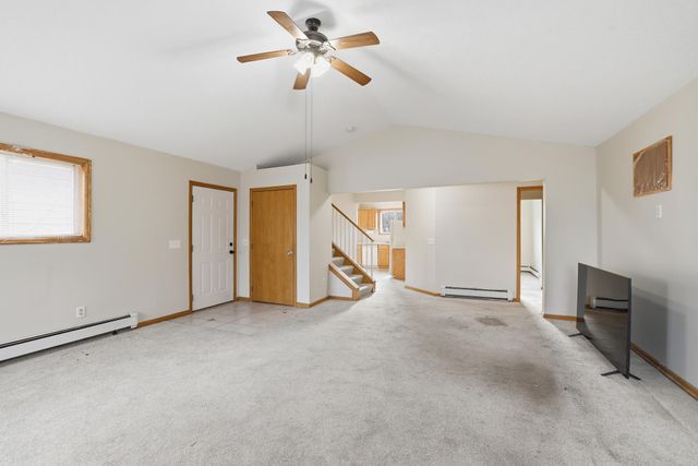 9234 Flanders Street NE, Blaine, MN 55449