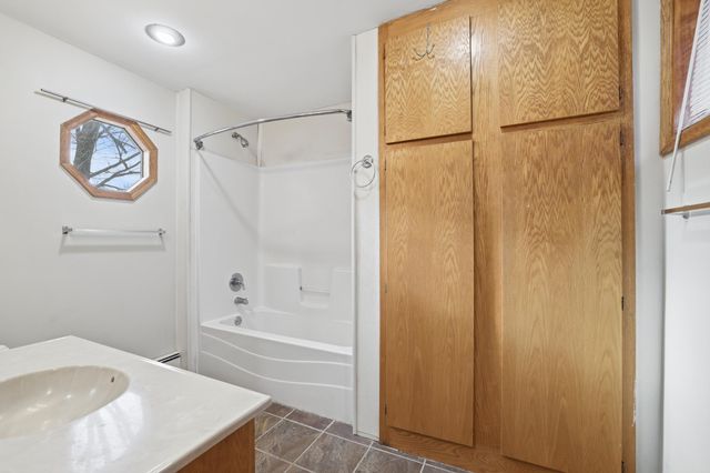 9234 Flanders Street NE, Blaine, MN 55449