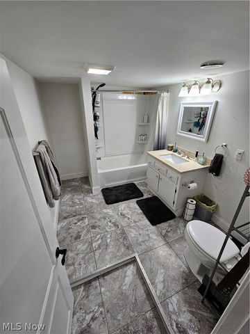 12684 Taylor Wells Road, Chardon, OH 44024