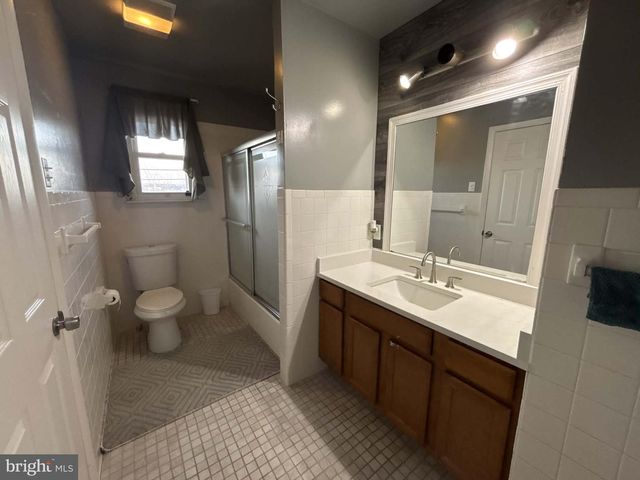 809 BACON AVE, Dover, DE 19901