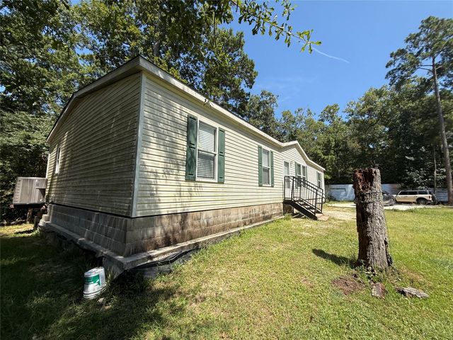285 County Road 2221, Cleveland, TX 77327