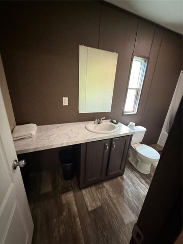 285 County Road 2221, Cleveland, TX 77327