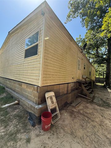 285 County Road 2221, Cleveland, TX 77327