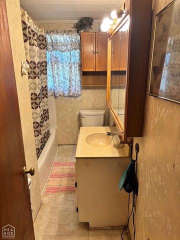1612 Duncan, Jonesboro, AR 72401