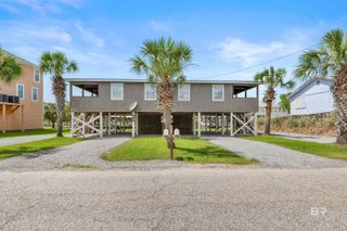 120 W 3rd Avenue, Gulf Shores, AL 36542