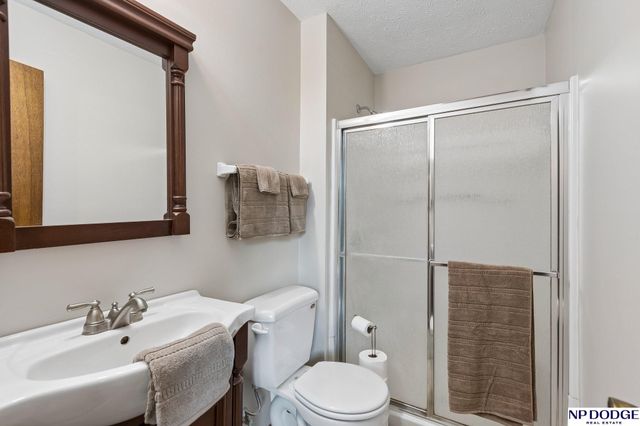 1909 N Ridge Drive, Plattsmouth, NE 68048