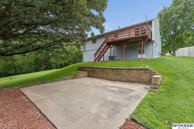 1909 N Ridge Drive, Plattsmouth, NE 68048