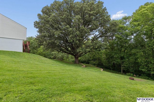 1909 N Ridge Drive, Plattsmouth, NE 68048