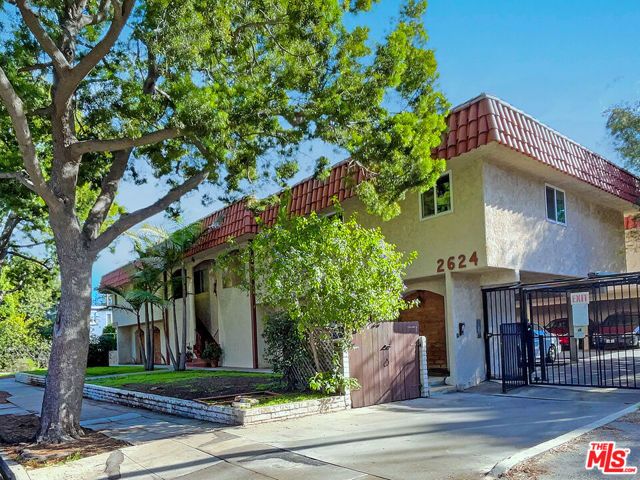 2624 Kansas Avenue 11, Santa Monica, CA 90404